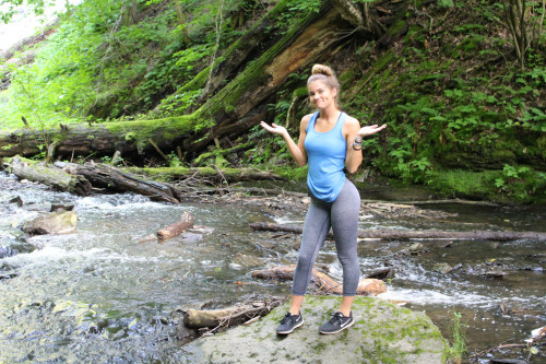 legins w a view PRATTS FALLS